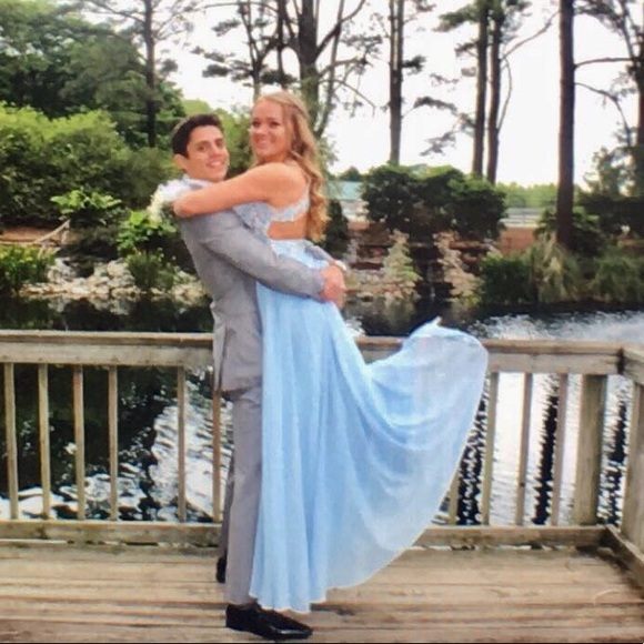 Prom/Ring Dance Dress - Picture 4 of 4